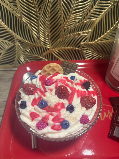 REVE DE PAVLOVA- Bougie pavlova senteur fruits rouges