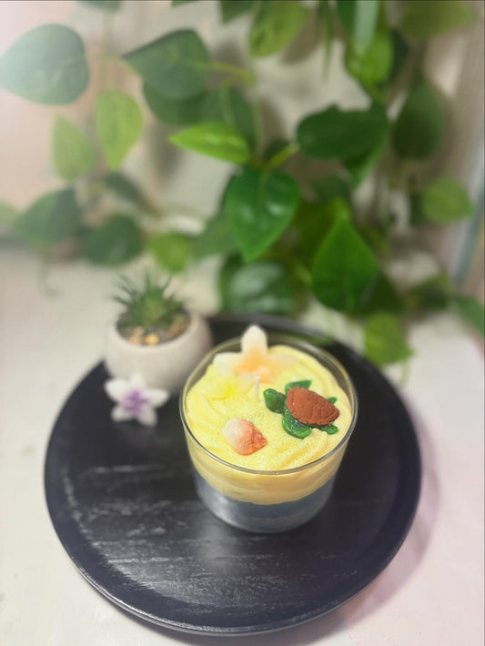 SOUS LES TROPIQUES- bougie senteur monoï