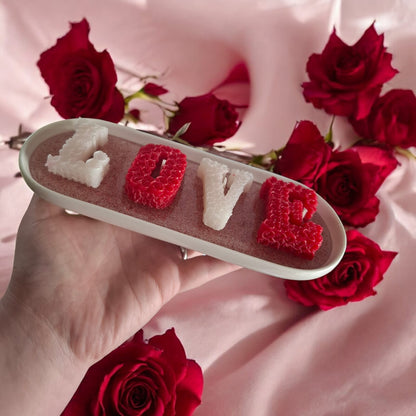 AU NOM DE L'AMOUR  - Bougie senteur rose