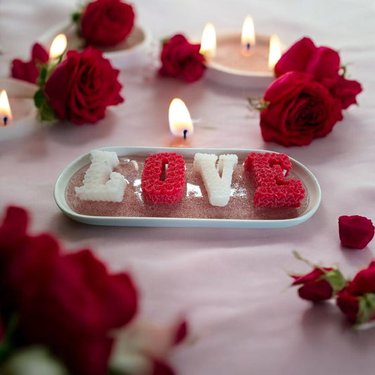 AU NOM DE L'AMOUR  - Bougie senteur rose